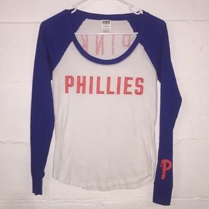 *PINK Victoria Secret* Long Sleeve Tee ⚾️